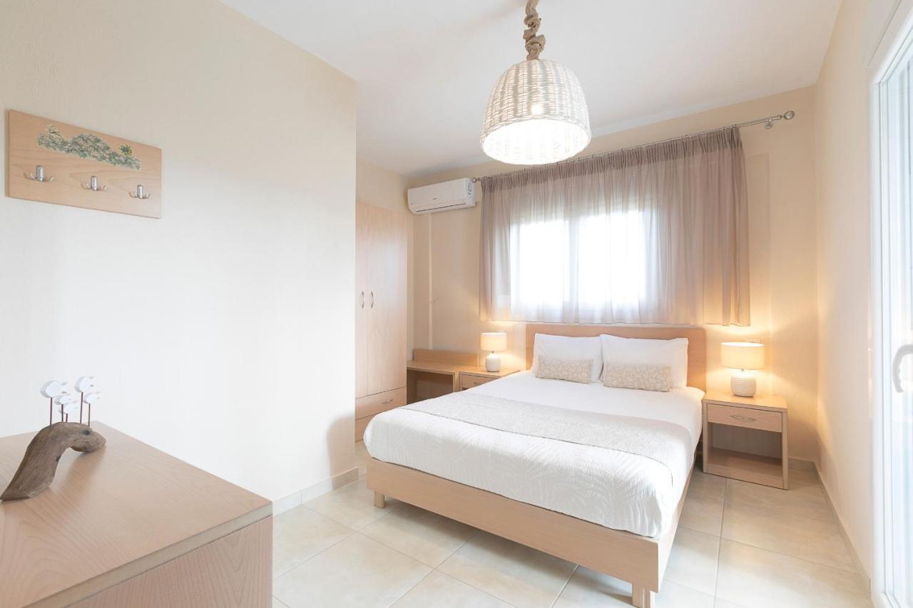 Palm Tree Maisonettes #Feelslikehome Ormos Panagias Exterior photo